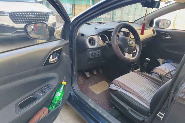 Used Brilliance H230 2012 1.5L Manual Elite Edition Driver Seat