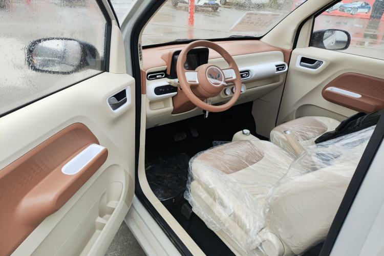 Used Wuling Hongguang MINIEV 2024 3rd Generation 215km Youth Edition
