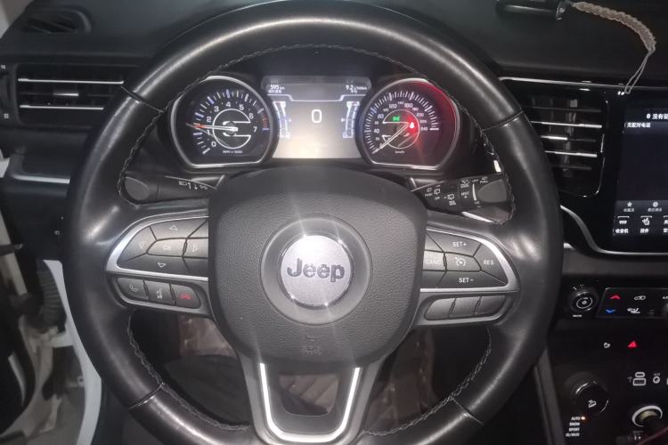 Used Jeep Grand Commander 2018 2.0T Four-Wheel Drive Premium Navigation Version China V