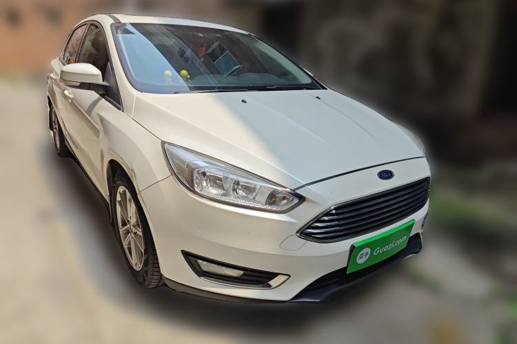 Used Ford Focus 2015 Sedan EcoBoost 125 Automatic Supreme Style Edition