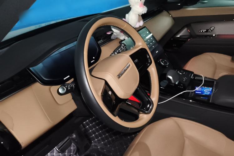 Used Land Rover Range Sport 2023 400PS Dynamic SE Steering Wheel