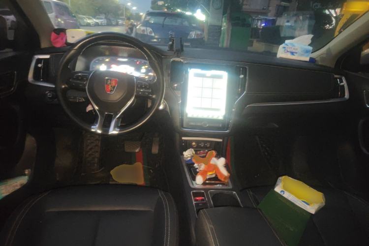 Used Roewe i6 New Energy 2017 45T Hybrid Connect & Smart Enjoyment Edition