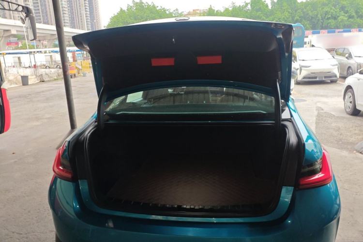 Used BMW i3 2022 eDrive 35 L
