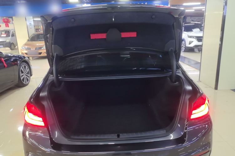 Used BMW 5 Series 2019 Restyled 525i M Sport Package
