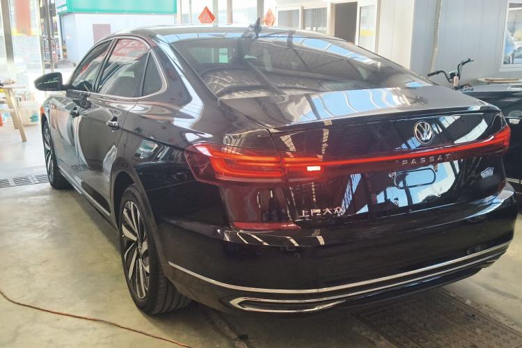 Used Volkswagen Passat 2025 Premium Version 380TSI Dragon Edition Exterior 2