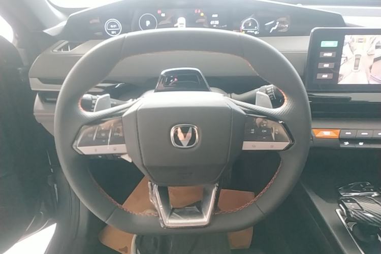 Used CHANGAN UNI-V 2024 1.5T High-Energy Version Steering Wheel