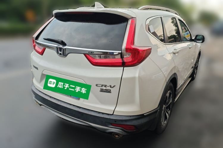 Used Honda CR-V 2017 240TURBO CVT Front-Wheel Drive Fashion Edition