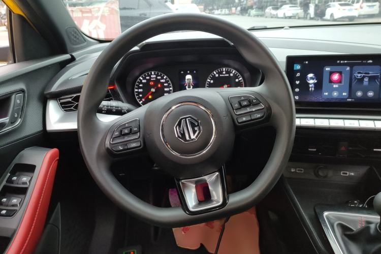 Used MG 5 2021 180 DVVT Manual Youth Luxury Edition Steering Wheel