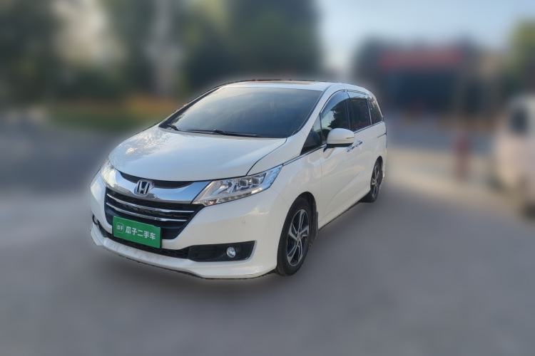 Used Honda Odyssey 2015 Updated Version 2.4L Smart Edition