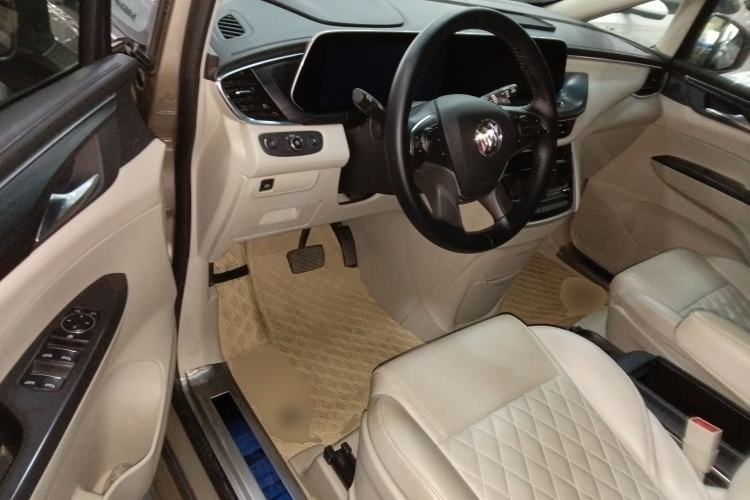 Used Buick GL8 2022 ES Landtrek 653T Comfort Edition
