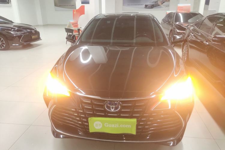 Used Toyota Avalon 2022 Dual-Engine 2.5L Luxury Edition