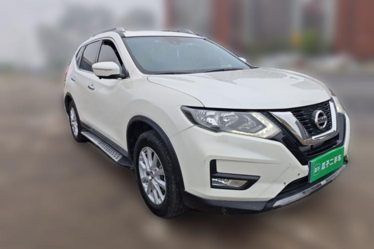 Used Nissan X-Trail 2019 2.0L CVT Comfort Edition 2WD Front Right 45 Deg