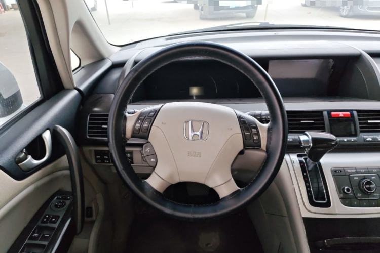 Used Honda Elysion 2015 2.4L VTi-S Prestige Edition