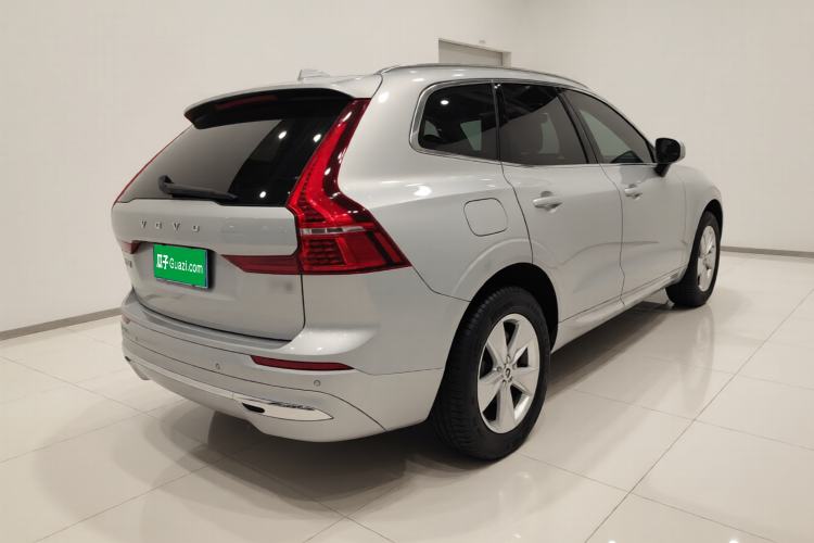 Used Volvo XC60 2022 B5 4x4 Zhiyi Luxury Edition