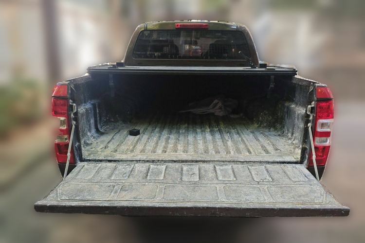 Used Isuzu JLM 2020 2.8T Classic Two-Wheel Drive Diesel Euro VI Comfort Plus Extended Version JE493ZLQ6E
