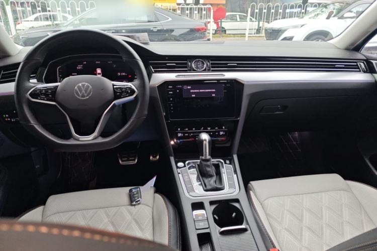 Used Volkswagen Magotan 2023 2 Million Units Commemorative Edition 330TSI DSG Luxury Version
