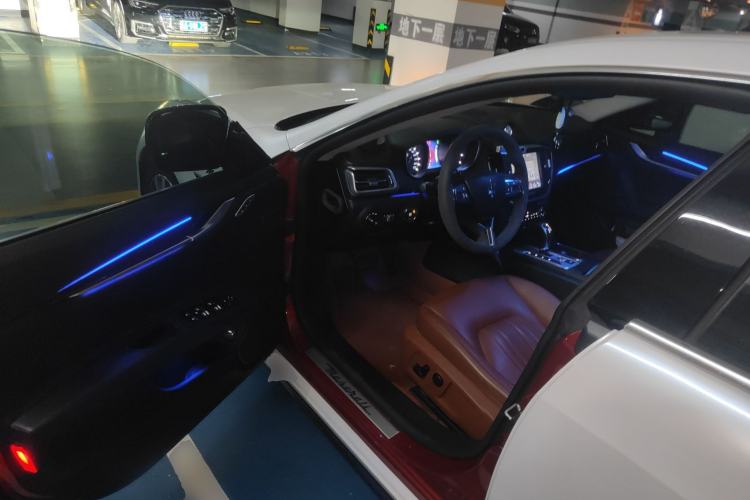 Used Maserati Ghibli 2014 3.0T Standard Edition Driver Seat