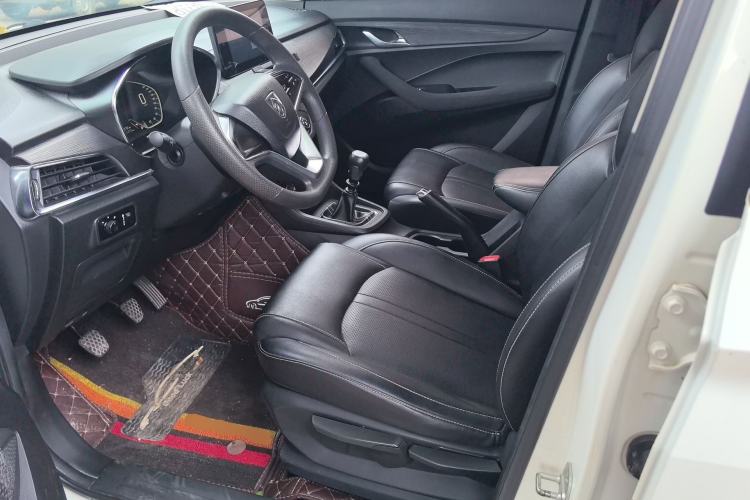 Used Baojun 360 2019 1.5L Manual Elite Version China VI Left Front Seat