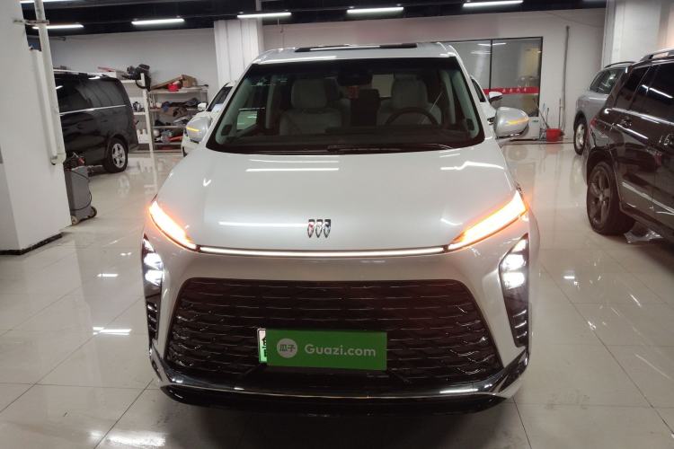 Used Buick GL8 New Energy 2024 Lu Zun Deluxe Edition 7-Seater
