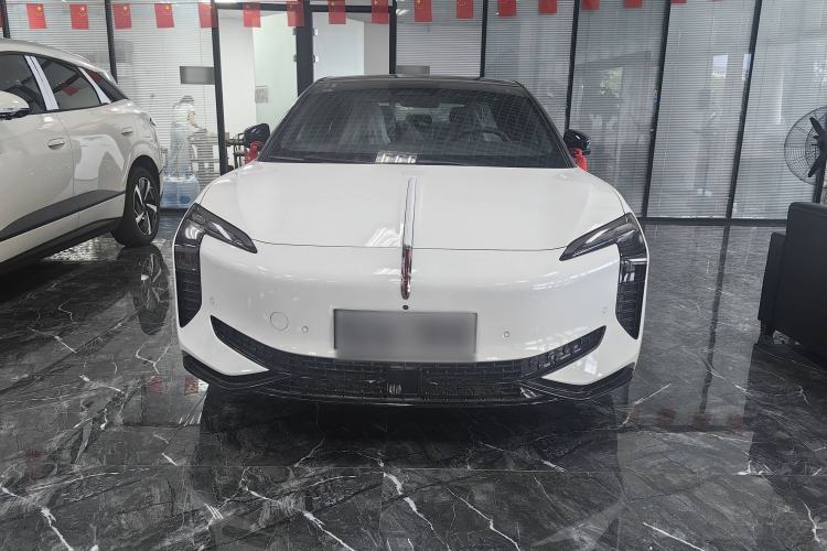 Used Hongqi EH7 2025 690 Smart Selection Edition