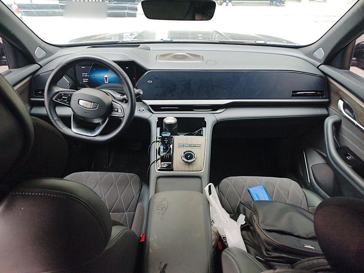 Geely Auto Monjaro L 2025 Dongfang Yao 2.0TD Automatic Lanxing Edition — снимка 9