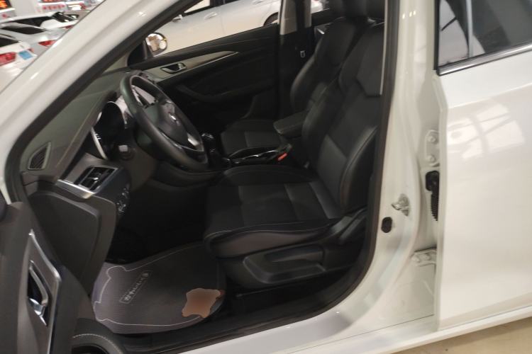 Used CHANGAN Eado 2019 1.6L GDI Manual Value Edition China VI Standard