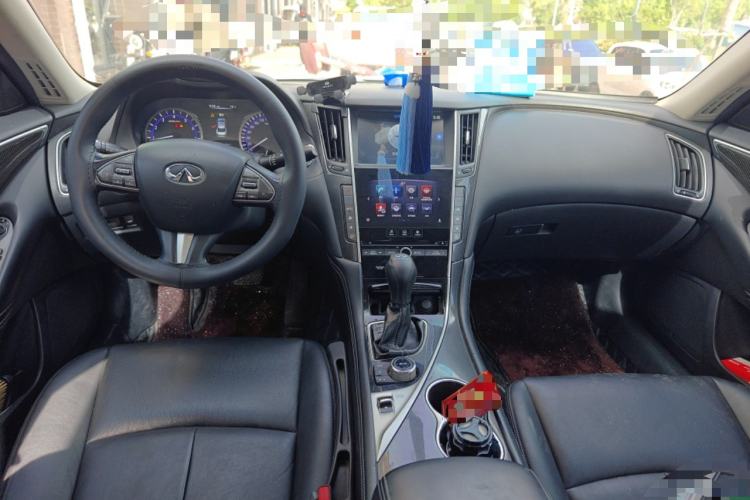 Used Infiniti Q50L 2015 2.0T Comfort Edition
