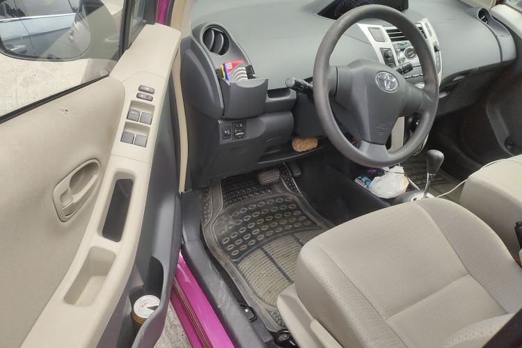 Used Toyota Yaris 2011 1.6E Automatic Charm Edition