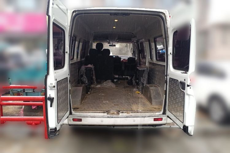 Used SAIC MAXUS Xintu V80 2021 2.0T PLUS AMT All-Rounder Mid-Height Roof 6/7/8/9-Seater
