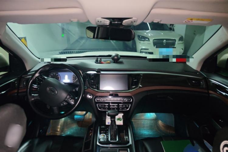 Used GAC Trumpchi GS8 2017 320T Two-Wheel Drive Luxury Edition (7 Seats)
