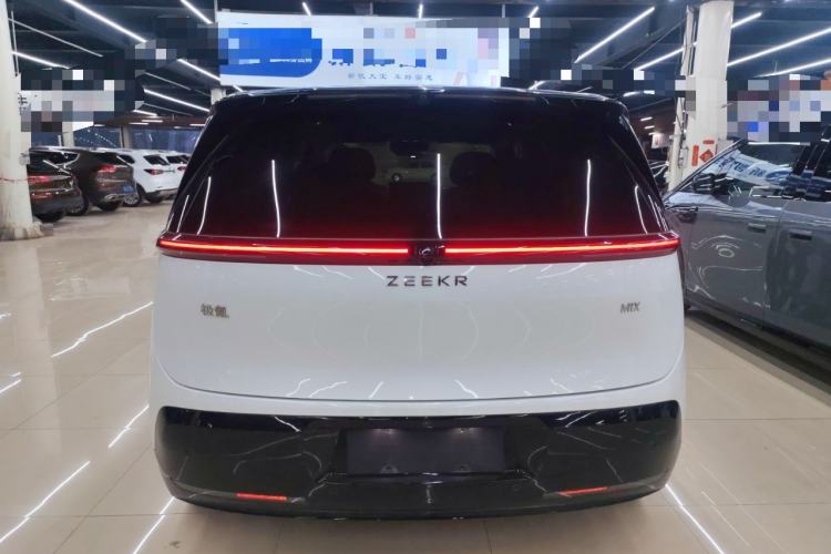 Used Zeekr MIX 2025 Intelligent Driving Version
