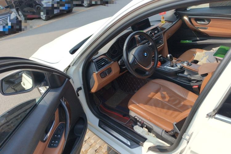 Used BMW 3 Series 2013 320Li Luxury Design Package Driver Seat