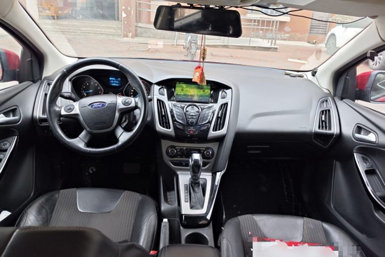 Used Ford Focus 2012 Hatchback 1.6L Automatic Fashion Edition
