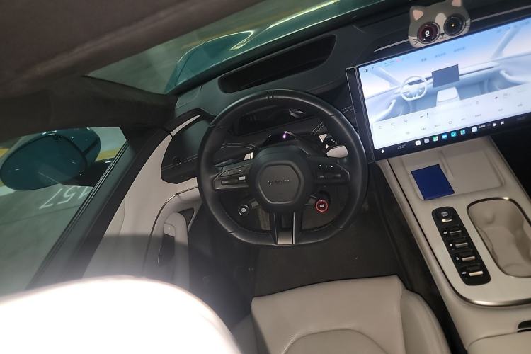 Used Xiaomi Auto SU7 2024 Four-Wheel Drive Ultra-Long Range Advanced Intelligent Driving Max Edition