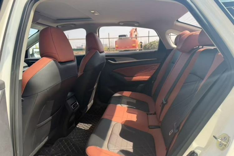 Used Changan Eado 2023 Changan Edition PLUS Blue Whale NE 1.4T GDI DCT Prestige Version