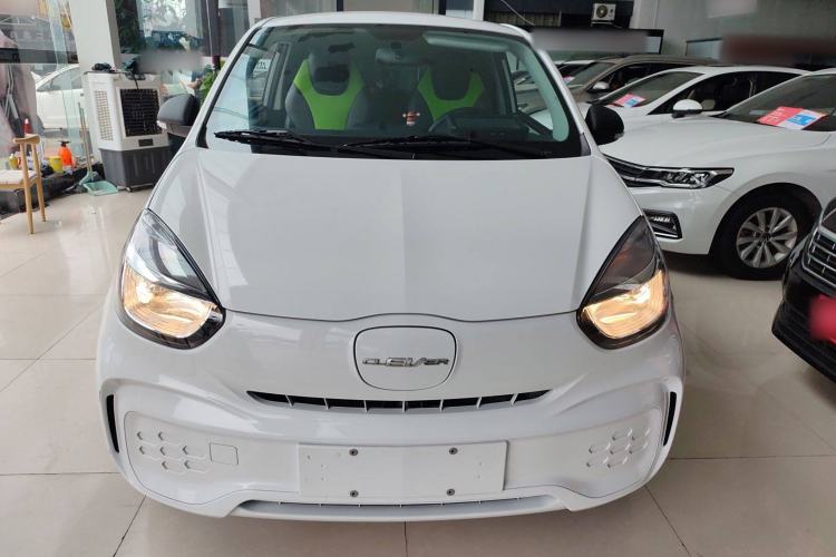 Used Roewe Clever 2021 302 km New Four-Seater Super-Efficient Version