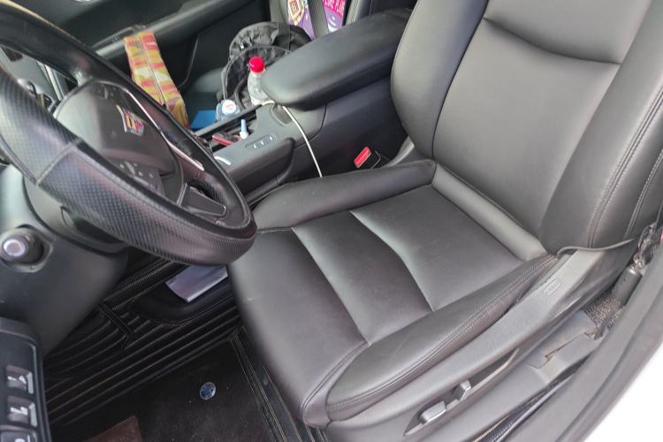 Used Cadillac XT5 2018 28E Four-Wheel Drive Tech Version
