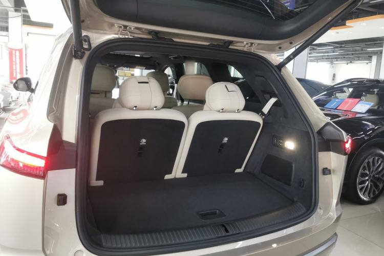 Used ONVO Luxeed L90 2025 Model—Max Six-Seater Version