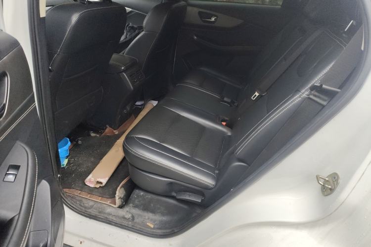 Used Dongfeng Fengon S560 2018 1.8L Manual Urban Model 7 Seats Left Rear Seat