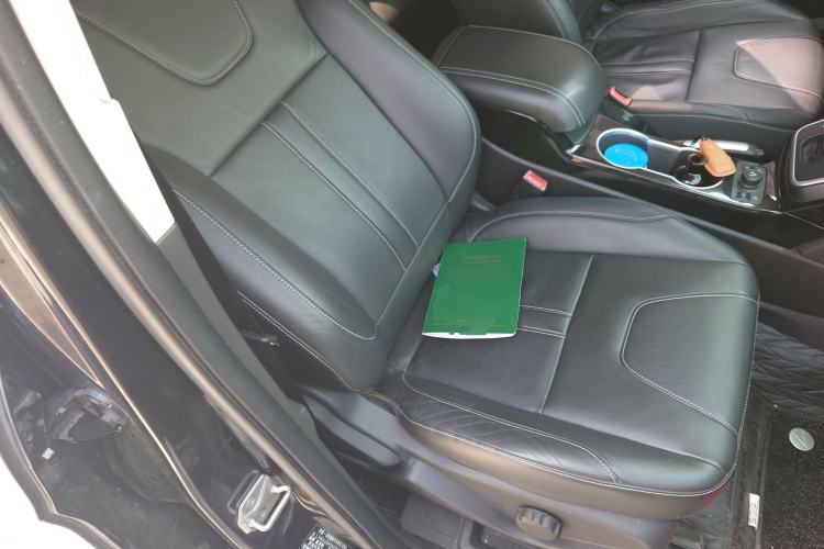 Used Ford Kuga 2013 2.0L GTDi Four-Wheel-Drive Sport Model
