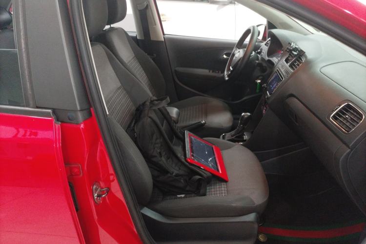 Used Volkswagen Polo 2016 1.6L Automatic Comfort Model