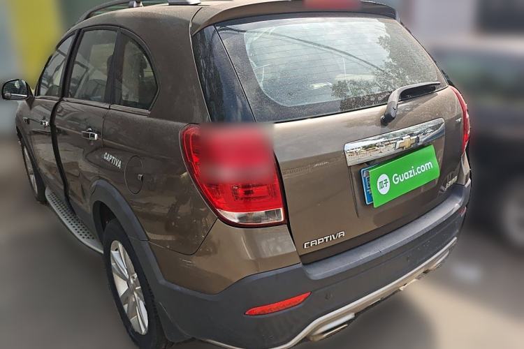 Used Chevrolet Captiva 2015 2.4L 4x4 Flagship Edition 7-Seater