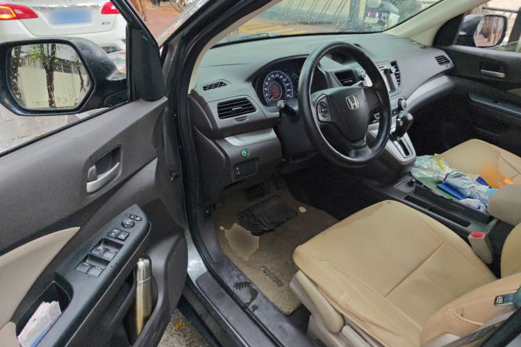 Used Honda CR-V 2012 2.0L two-wheel drive urban version