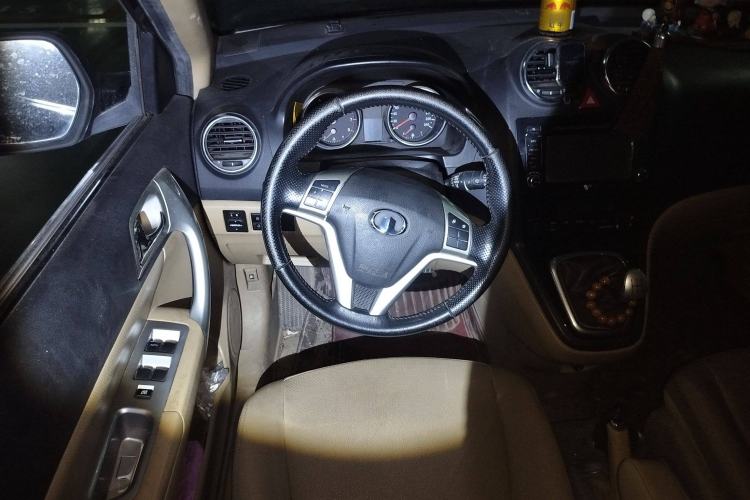 Used Haval H6 2011 2.0L Manual Two-Wheel Drive Elite Version