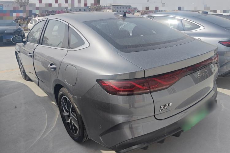 Used BYD Qin L 2025 DM-i Smart Drive 120KM Leading Model
