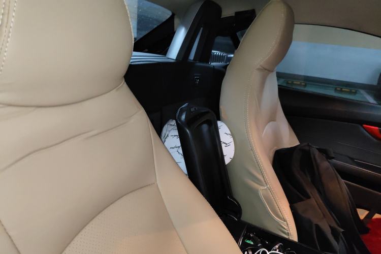 Used BMW Z4 2013 sDrive20i Leading Model
