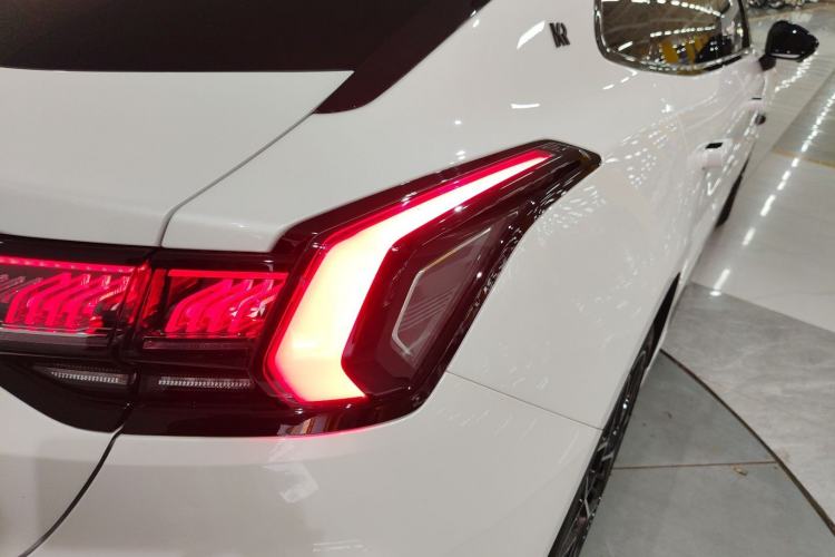 Used Zeekr 001 2026 Model 103° Four-Wheel Drive Ultra Version
