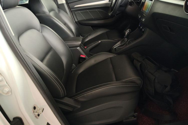 Used MG ZS 2018 1.5L Automatic Luxury Edition China V Standard