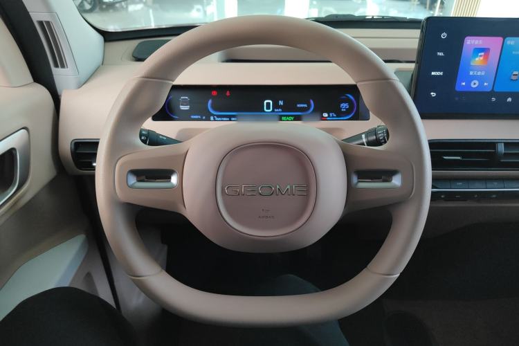 Used Geely Galaxy Panda 2024 Panda Mini 200km Endurance Bear