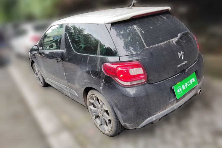 Used DS 3 2012 1.6L Supreme Edition
